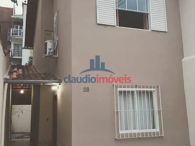 Casa 2 quartos e 1 banheiro, à venda, no bairro Jardim Belvedere em Volta Redonda