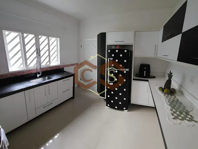 Casa com 250m² 3 quartos e 3 banheiros, à venda, no bairro Jardim Bela Vista em Indaiatuba