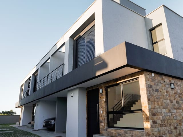 Foto do Casa - Casa 03, do Residencial Puerto Escondido, à venda, Financiável no bairro Campeche, em Florianópolis, Santa Catarina. | Costão Sul Imóveis