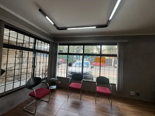 Casa com 290m², para alugar, no bairro Lapa em São Paulo