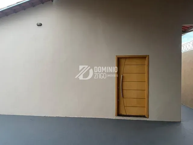 Casa com 250m² 2 quartos e 1 banheiro, à venda, no bairro Conjunto Margarida Rosa de Azevedo em Uberaba