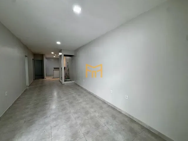 Casa 3 quartos e 4 banheiros, para alugar, no bairro Pedreira em Belém