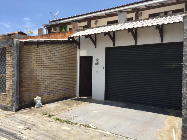 Casa com 275m² 2 quartos e 3 banheiros, à venda, no bairro São Vicente em Itajaí