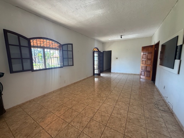 Casa 3 quartos e 2 banheiros, para alugar, no bairro Barroco (Itaipuaçu) em Maricá
