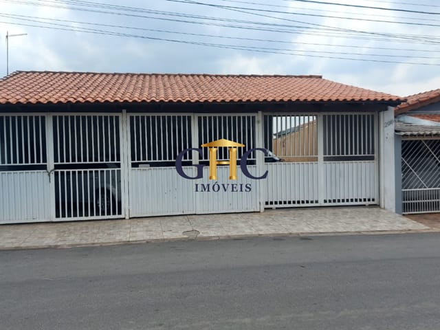 Casa com 250m² 4 quartos e 3 banheiros, à venda, no bairro Terras de São João em Salto de Pirapora