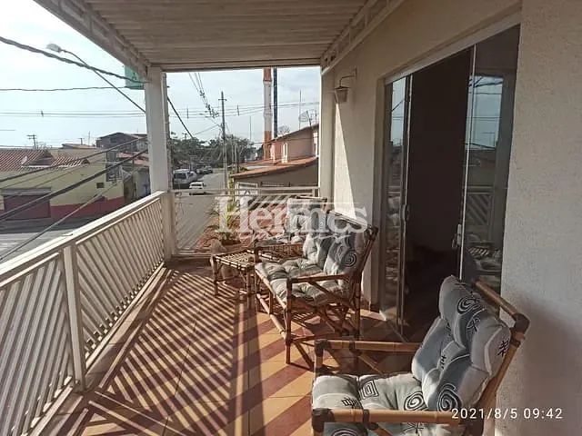 Casa com 200m² 3 quartos e 3 banheiros, à venda, no bairro Vila Monte Alegre em Paulínia