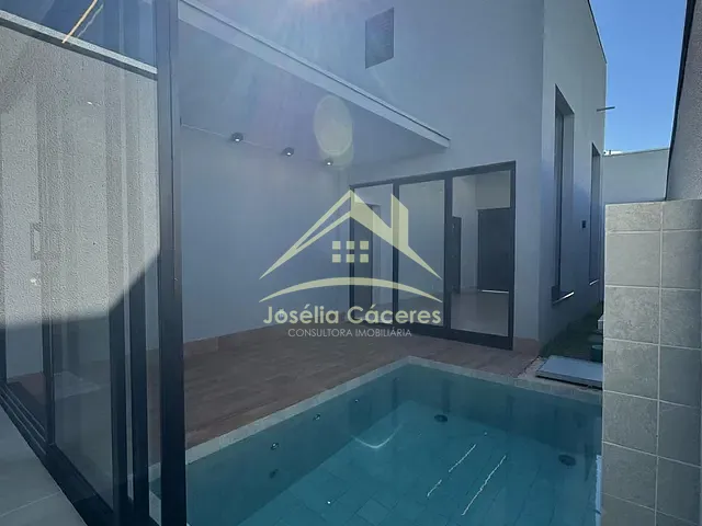 Casa com 250m² 3 quartos e 4 banheiros, à venda, no bairro Jardim Imperial em Cuiabá