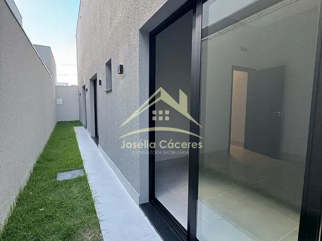 Casa com 250m² 3 quartos e 4 banheiros, à venda, no bairro Jardim Imperial em Cuiabá