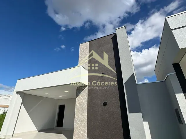 Casa com 250m² 3 quartos e 4 banheiros, à venda, no bairro Jardim Imperial em Cuiabá