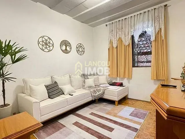 Casa 3 quartos e 1 banheiro, à venda, no bairro Jardim Esplanada em Jundiaí