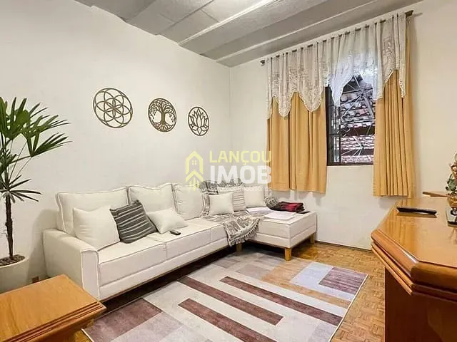 Casa 3 quartos e 1 banheiro, à venda, no bairro Jardim Esplanada em Jundiaí