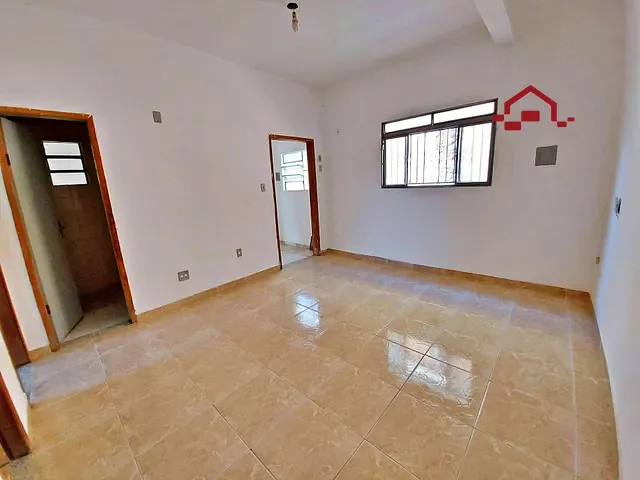 Casa 4 quartos e 2 banheiros, à venda, no bairro Jardim Alvorada (Justinópolis) em Ribeirão das Neves