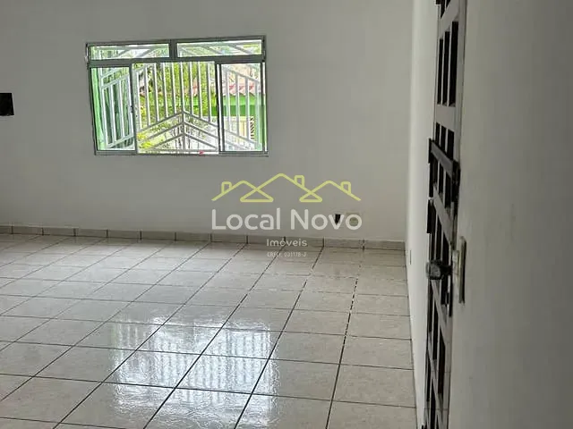 Casa 3 quartos e 2 banheiros, à venda, no bairro Gopoúva em Guarulhos