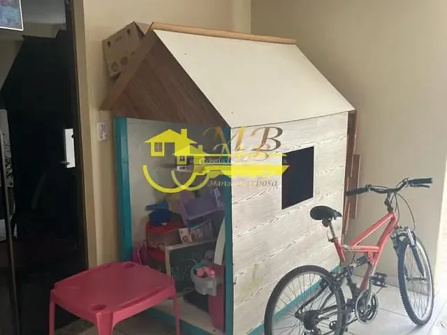 Casa com 300m² 3 quartos e 1 banheiro, à venda, no bairro Vila Aeroporto em Campinas