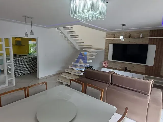 Casa 4 quartos e 4 banheiros, à venda, no bairro Vargem Pequena em Rio de Janeiro