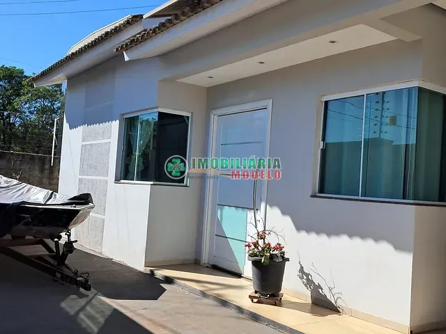 Casa 3 quartos e 1 banheiro, à venda, no bairro Flamboyant II em Canarana