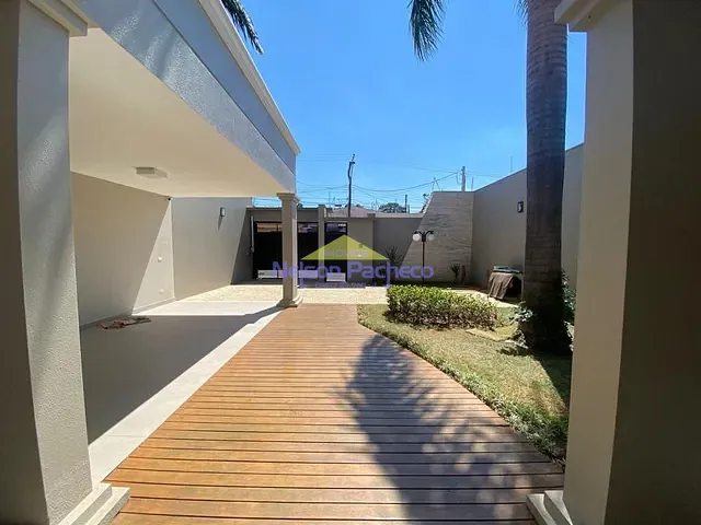 Casa com 690m² 3 quartos e 2 banheiros, à venda, no bairro Vila Cardoso em Capivari