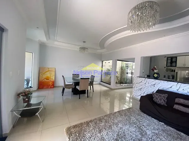 Casa com 690m² 3 quartos e 2 banheiros, à venda, no bairro Vila Cardoso em Capivari