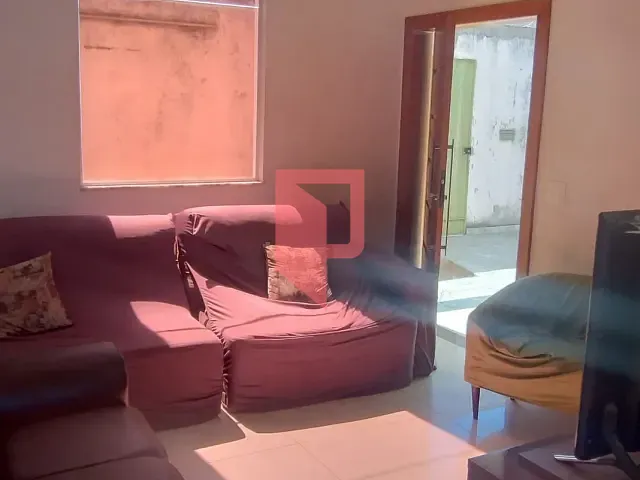 Casa com 354m² 3 quartos e 3 banheiros, à venda, no bairro Caiçaras em Belo Horizonte
