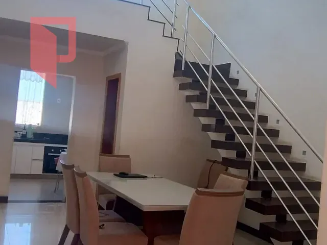 Casa com 354m² 3 quartos e 3 banheiros, à venda, no bairro Caiçaras em Belo Horizonte