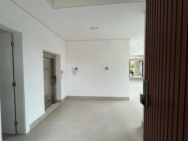 Casa com 744m² 4 quartos e 6 banheiros, à venda, no bairro Alphaville Residencial Um em Barueri