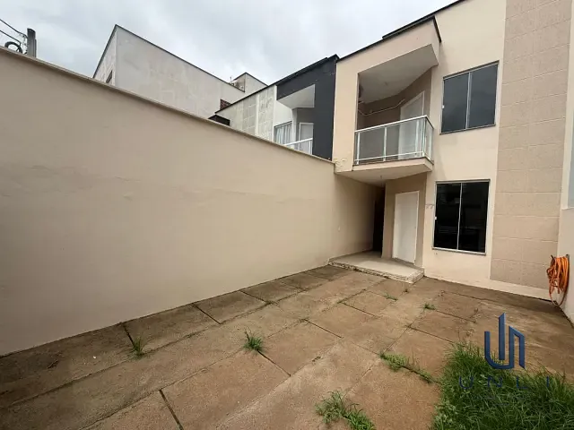 Casa 2 quartos e 2 banheiros, à venda, no bairro Fatima em Barra do Piraí