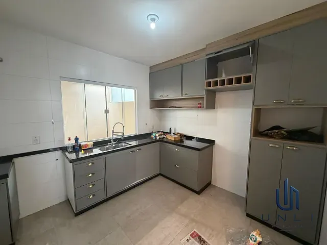 Casa 2 quartos e 2 banheiros, à venda, no bairro Fatima em Barra do Piraí