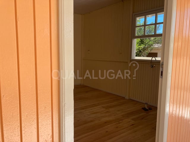Casa 3 quartos e 1 banheiro, para alugar, no bairro Humaitá de Cima em Tubarão