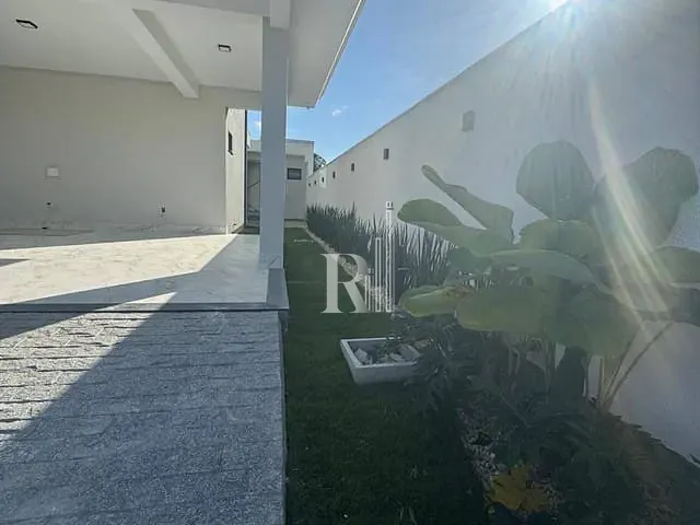Casa 3 quartos e 3 banheiros, à venda, no bairro Areias em Tijucas