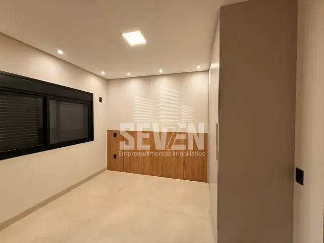 Casa com 678m² 3 quartos e 2 banheiros, à venda, no bairro Vila Dumont em Bauru