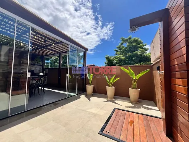 Casa 3 quartos e 2 banheiros, à venda, no bairro São Francisco em Ilhéus