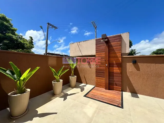 Casa 3 quartos e 2 banheiros, à venda, no bairro São Francisco em Ilhéus