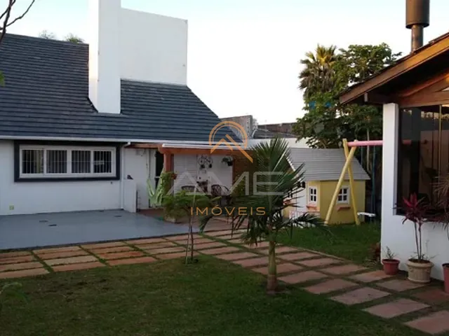 Casa com 690m² 4 quartos e 4 banheiros, à venda, no bairro Laranjal em Pelotas