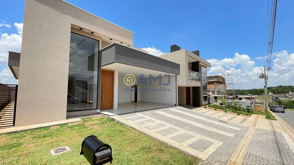 Casa, 3 quartos, 158 m² - Foto 1