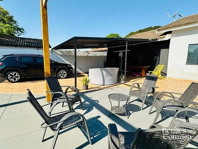 Casa com 322m² 3 quartos e 2 banheiros, à venda, no bairro Jardim São Silvestre em Maringá