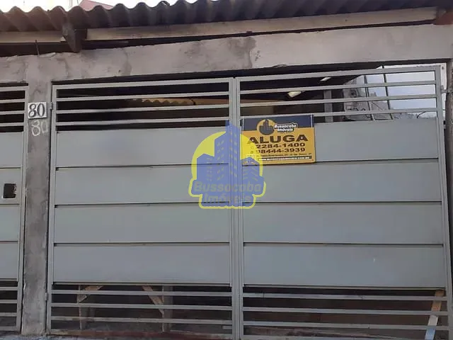 Casa com 50m² 1 quarto e 1 banheiro, para alugar, no bairro Vila Três Irmãos em Carapicuíba