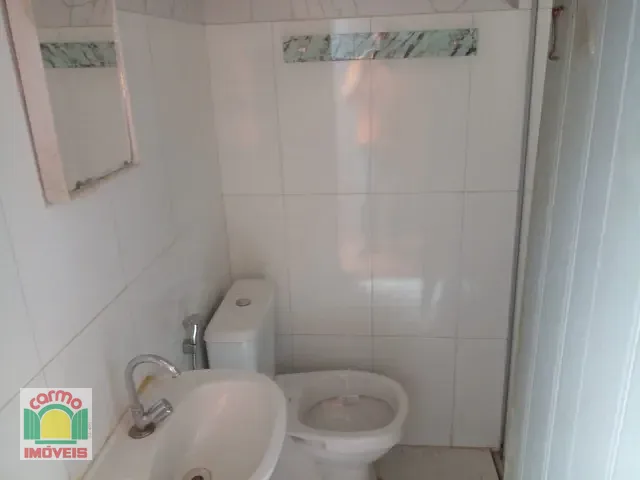 Casa com 67m² 3 quartos e 1 banheiro, à venda, no bairro Centro em Anápolis