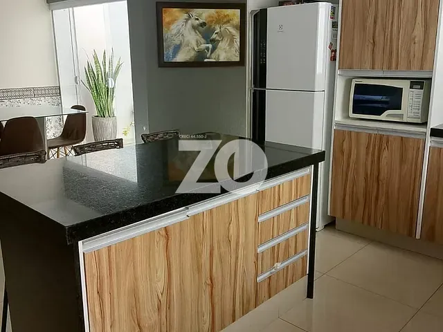 Casa com 360m² 3 quartos e 4 banheiros, à venda, no bairro Vila Giunta em Bauru