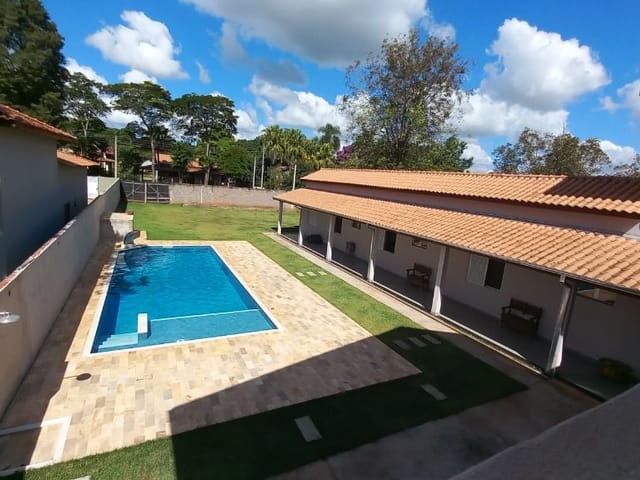 Casa com 1000m² 3 quartos e 5 banheiros, à venda, no bairro Portal das Nogueiras em Tatuí