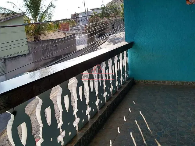 Sobrado com 125m² 4 quartos e 2 banheiros, à venda, no bairro Jardim Santa Marina II em Sorocaba