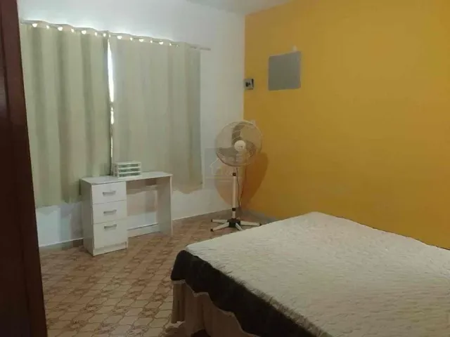 Casa com 600m² 2 quartos e 2 banheiros, à venda, no bairro Santo Expedito em Itaboraí