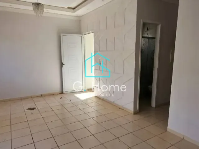 Casa com 140m² 2 quartos e 1 banheiro, à venda, no bairro Heimtal em Londrina