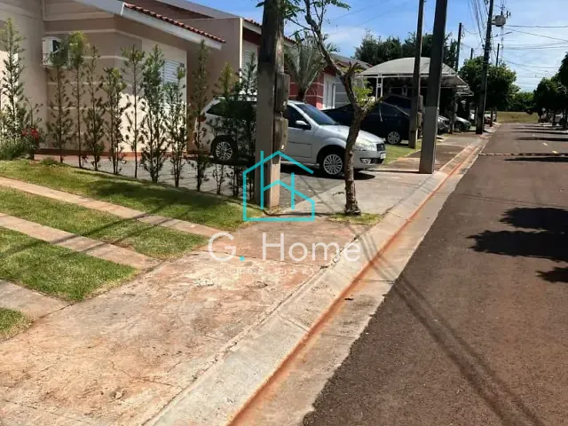 Casa com 140m² 2 quartos e 1 banheiro, à venda, no bairro Heimtal em Londrina