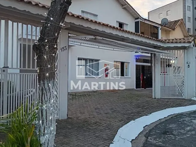 Casa 2 quartos e 2 banheiros, à venda, no bairro Jardim Maria Rosa em Taboão da Serra