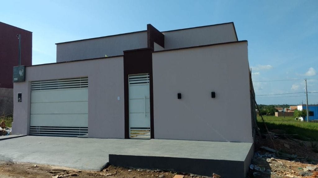 Casa à venda com 3 quartos, 130m² - Foto 1