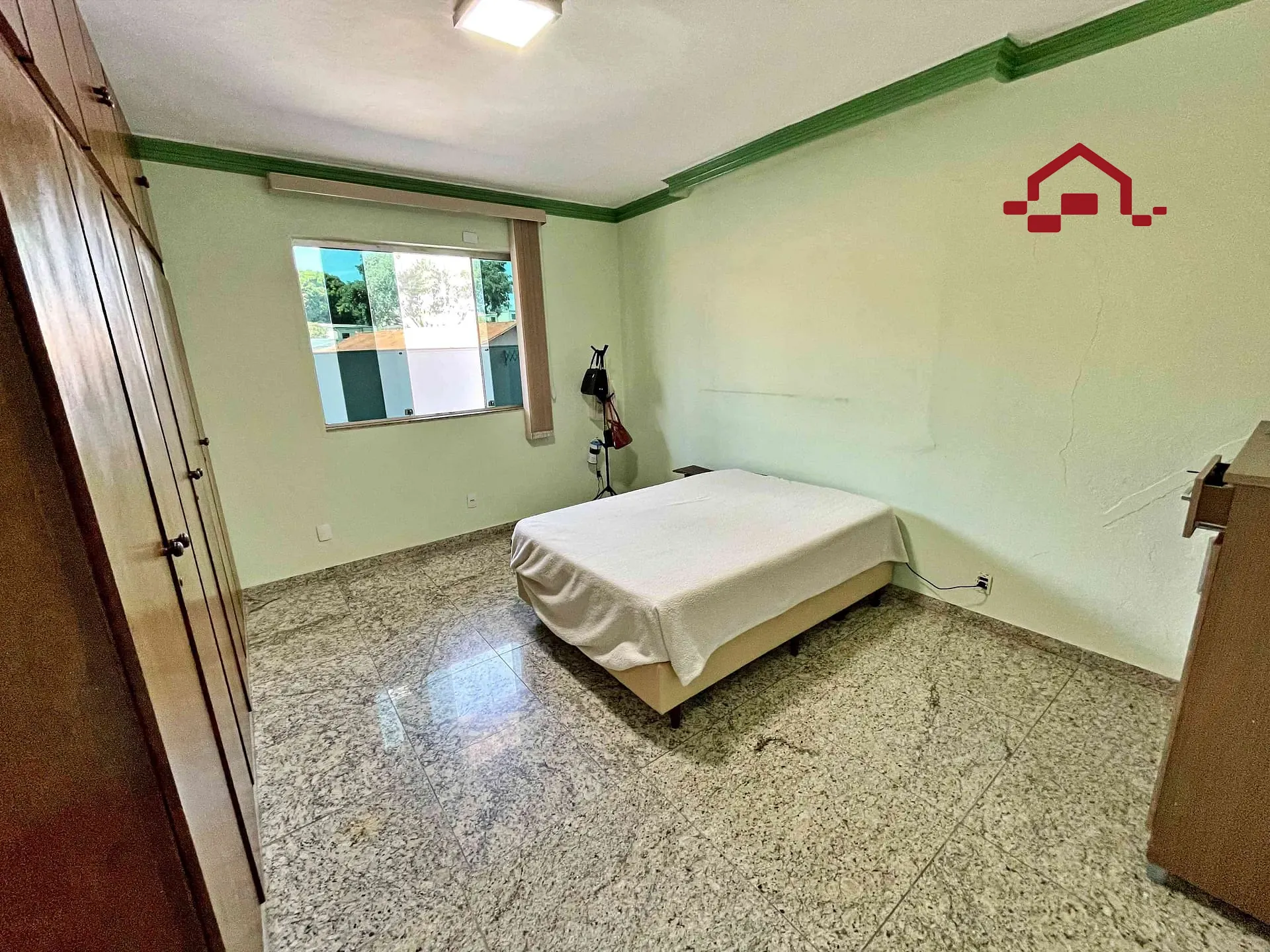 Casa, 5 quartos, 300 m² - Foto 18