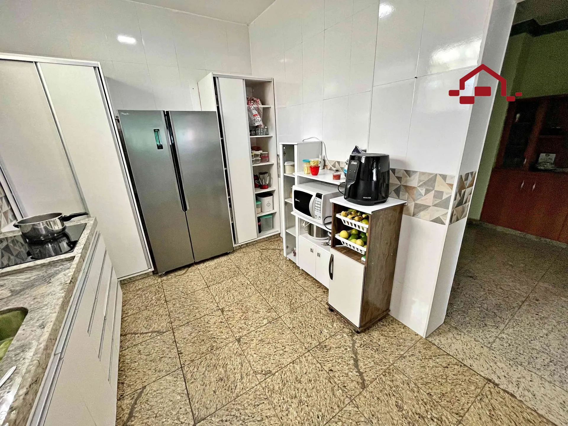 Casa, 5 quartos, 300 m² - Foto 21