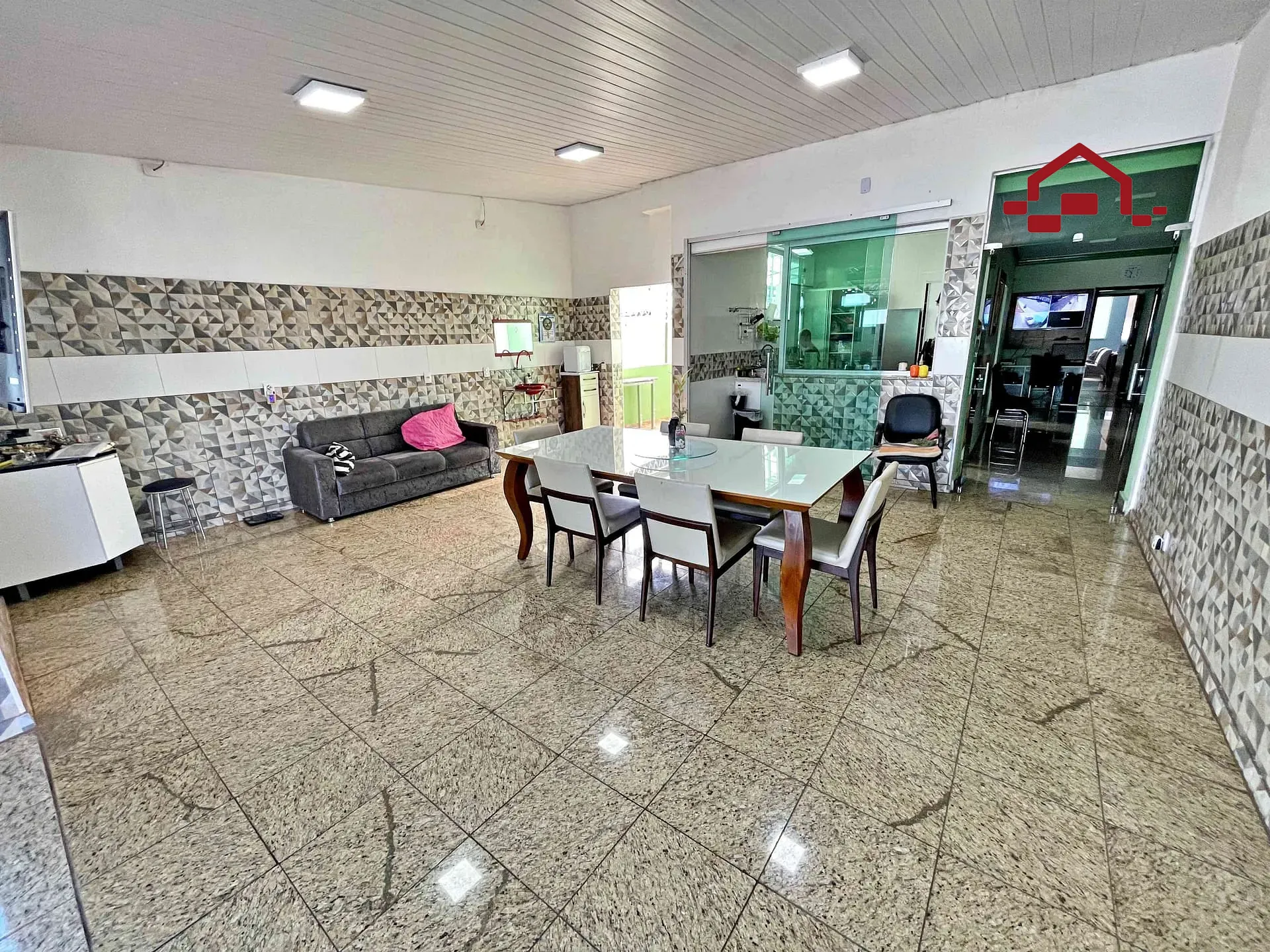 Casa, 5 quartos, 300 m² - Foto 31