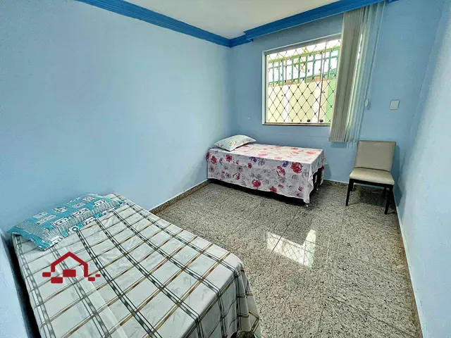 Casa com 462m² 5 quartos e 2 banheiros, à venda, no bairro Dom Bosco em Belo Horizonte
