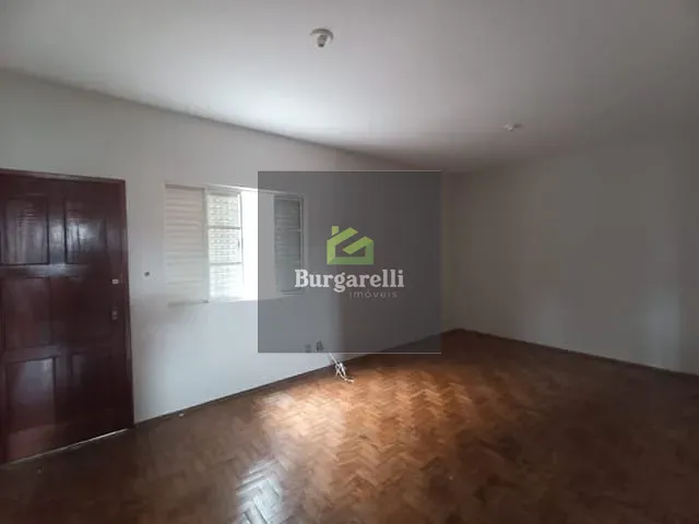 Casa 2 quartos e 1 banheiro, para alugar, no bairro Serra Azul em Lavras